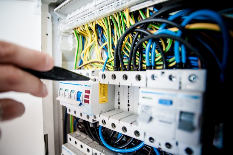 Choosing the Best Electrical Control System Center SkyPip